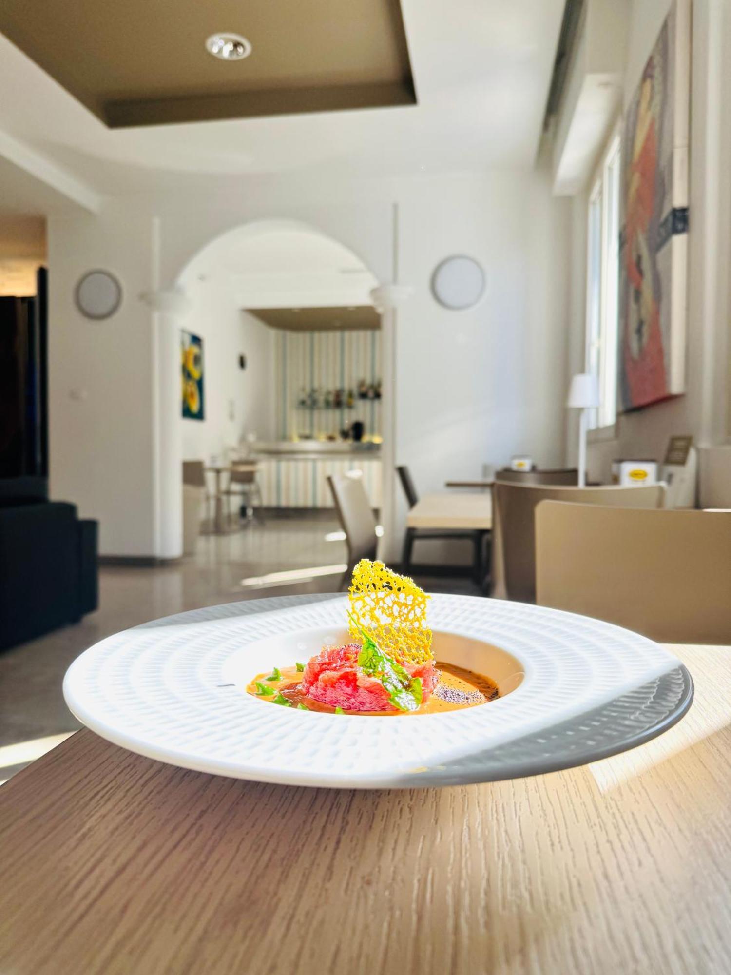 Hotel Butterfly Wellness & Spa Rimini Kültér fotó